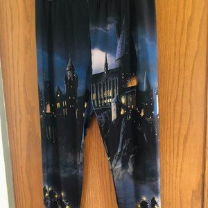 Moonlit Hogwarts Leggings